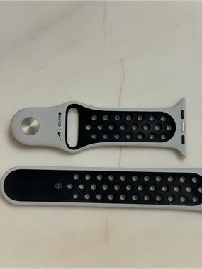Apple Watch Sport Band Nike Black and Light Grey Replacement Strap S/M